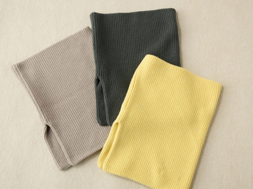 モテる小物ってこういうモノ。グラフペーパーのスヌード／【暖品小物2026】