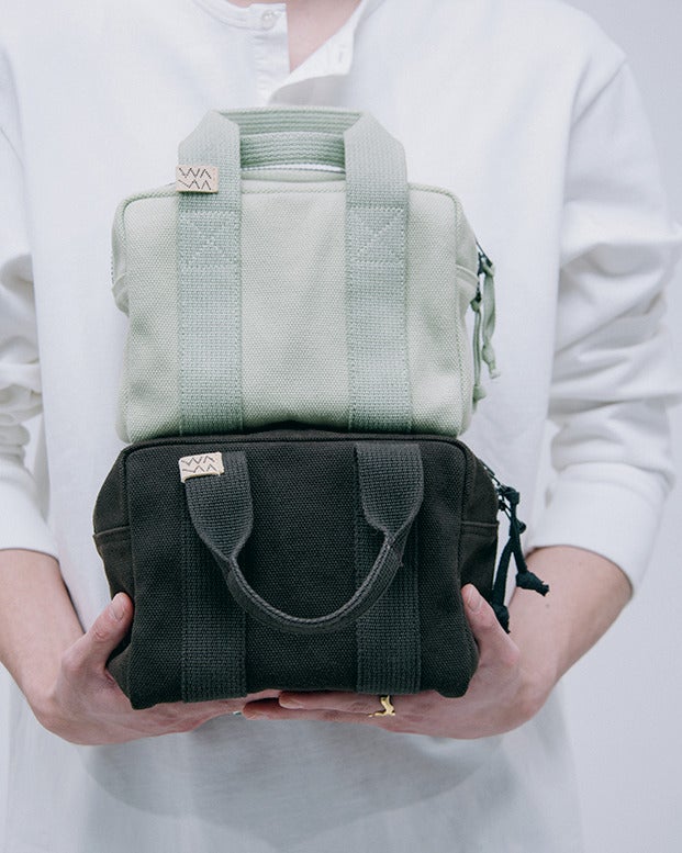 ビズビムのバッグ