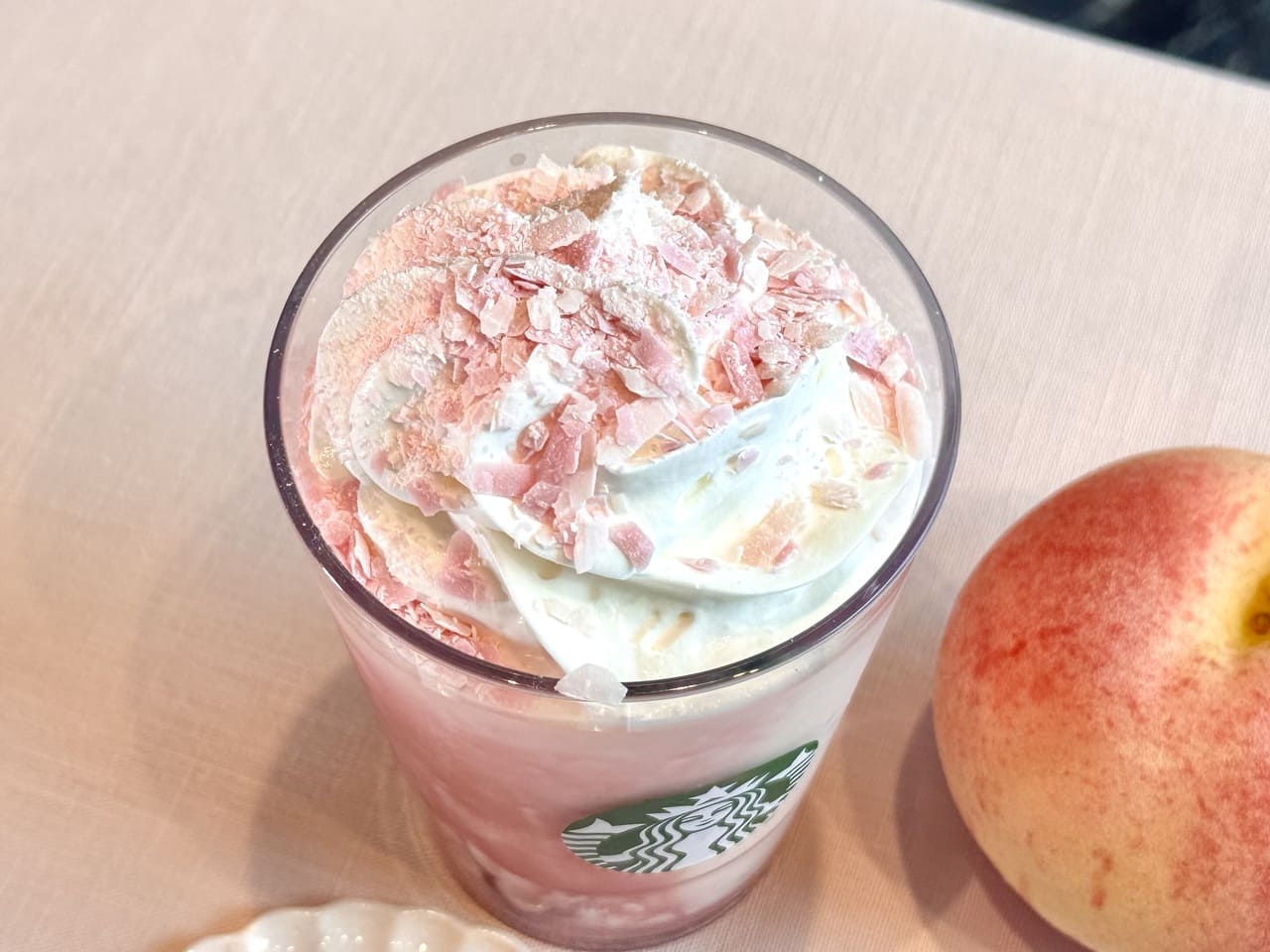 スタバSAKURA(桜)2026「桜 咲くよ 白桃 フラペチーノ®」トッピング部分