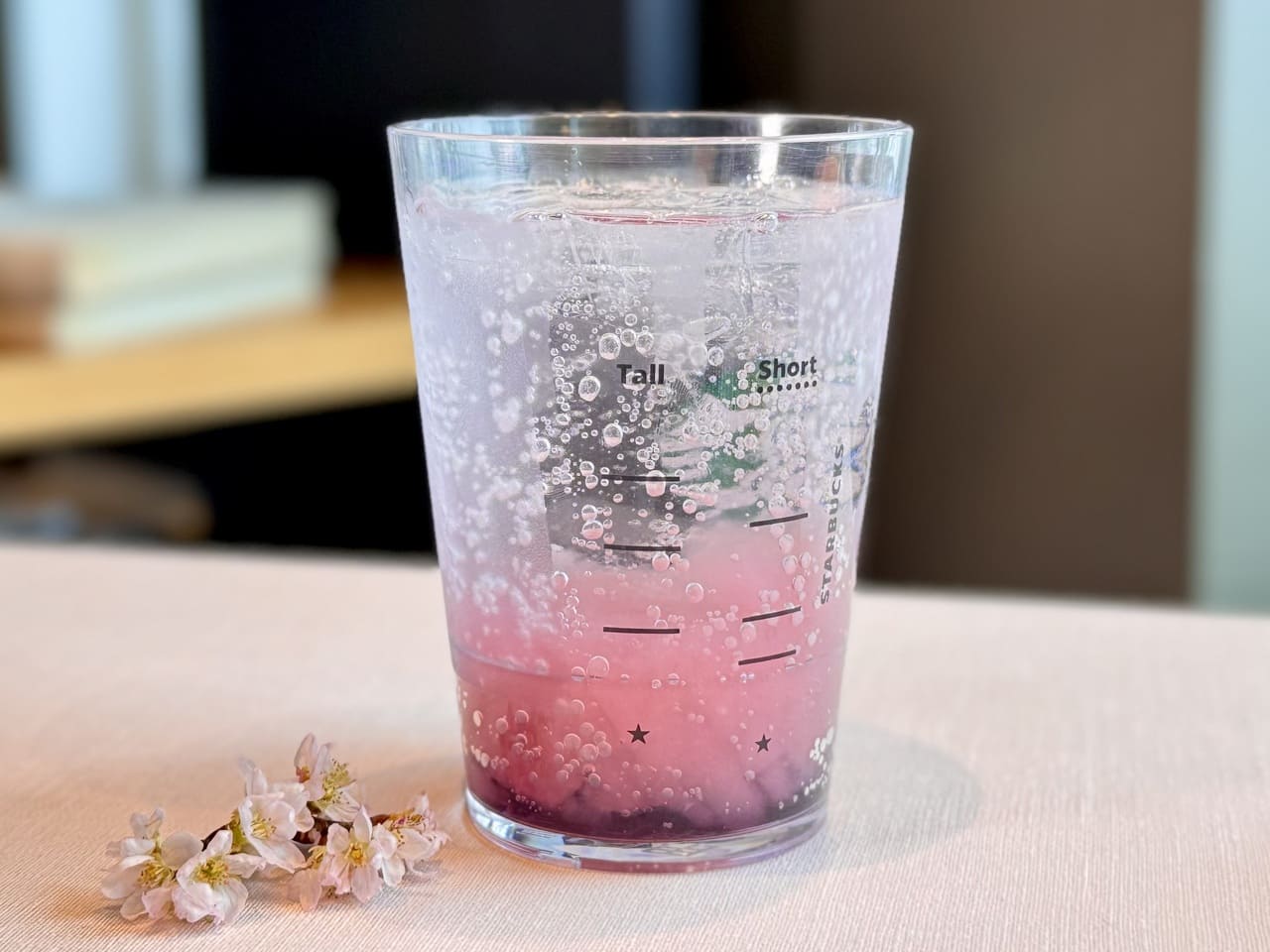 スタバSAKURA2026「桜 咲くよ 白桃 ソーダ」裏