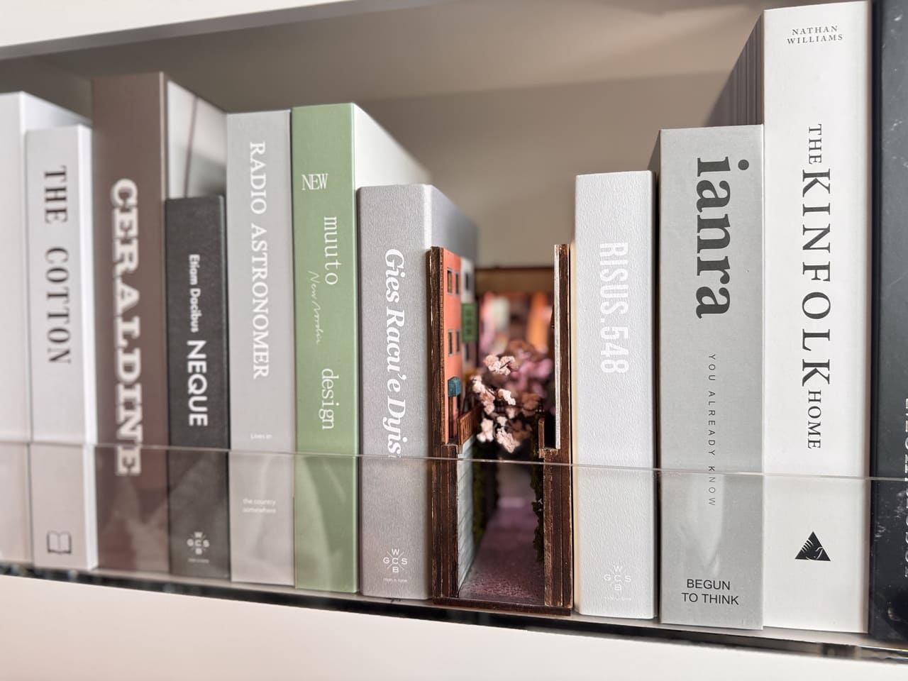 スタバ中目黒桜ミニチュア「Hanabira工房 作」