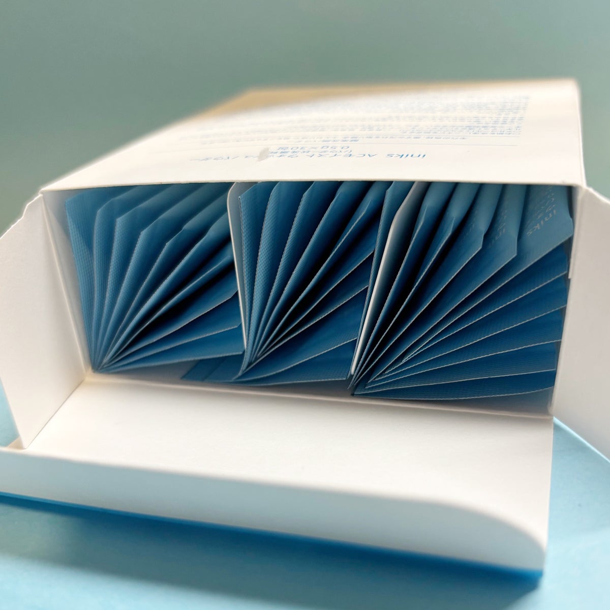 エディターが愛用するイニクスの洗顔／ACモイスト&nbsp;ウォッシュ パウダーの中身