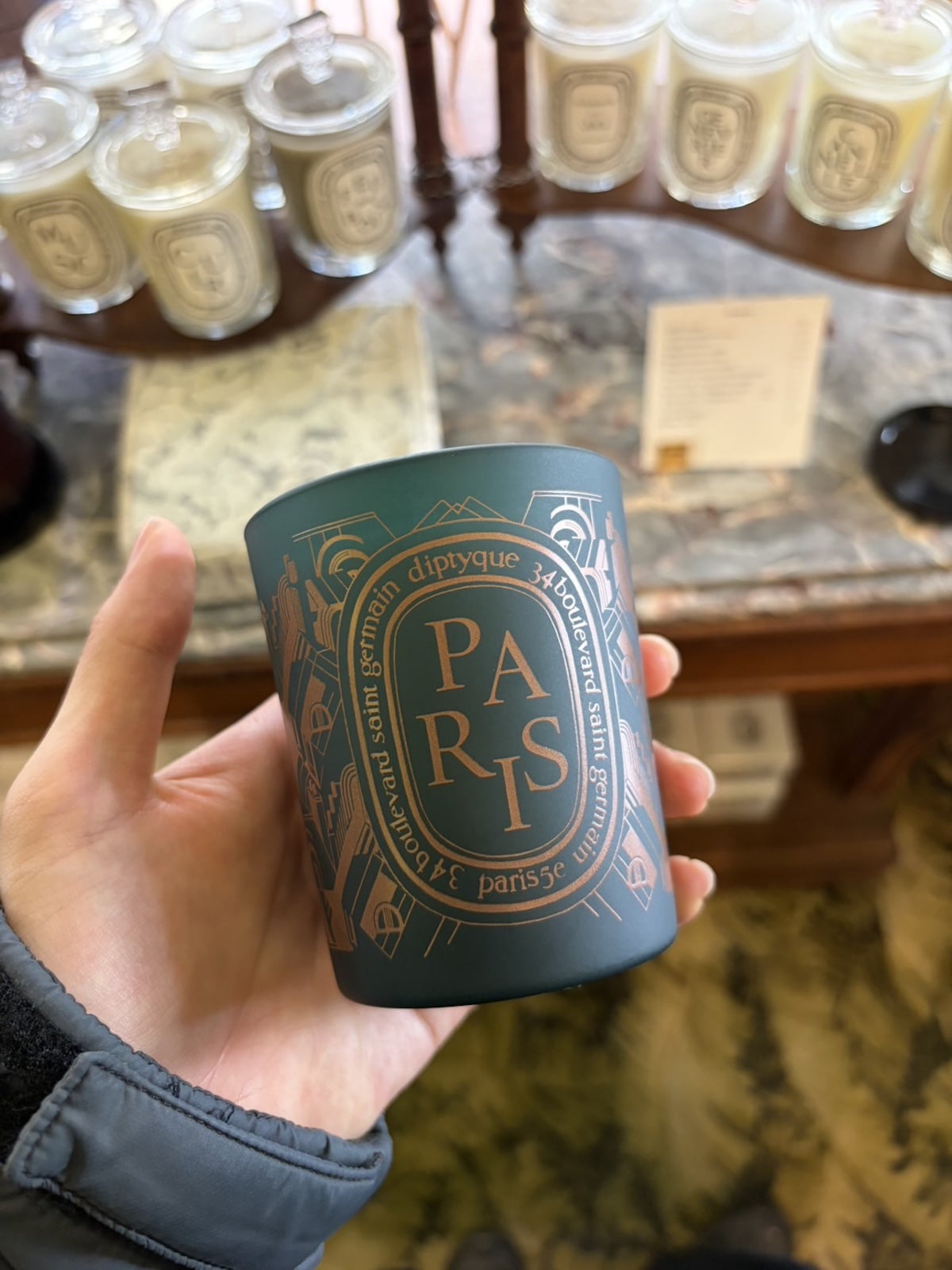 Diptyqueのシティキャンドルコレクションから出ている「Paris City Candle」