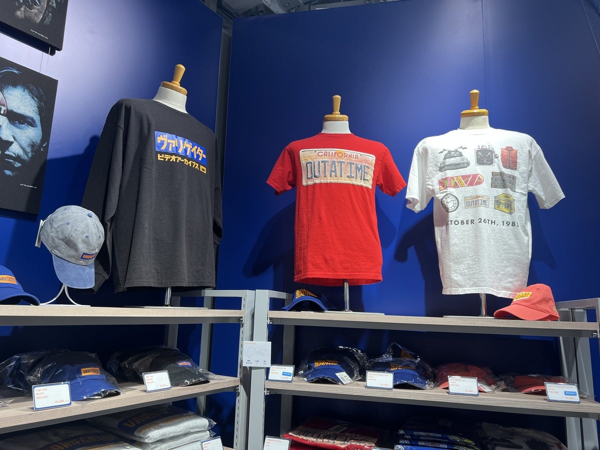 バック トゥー ザ フューチャー tシャツ