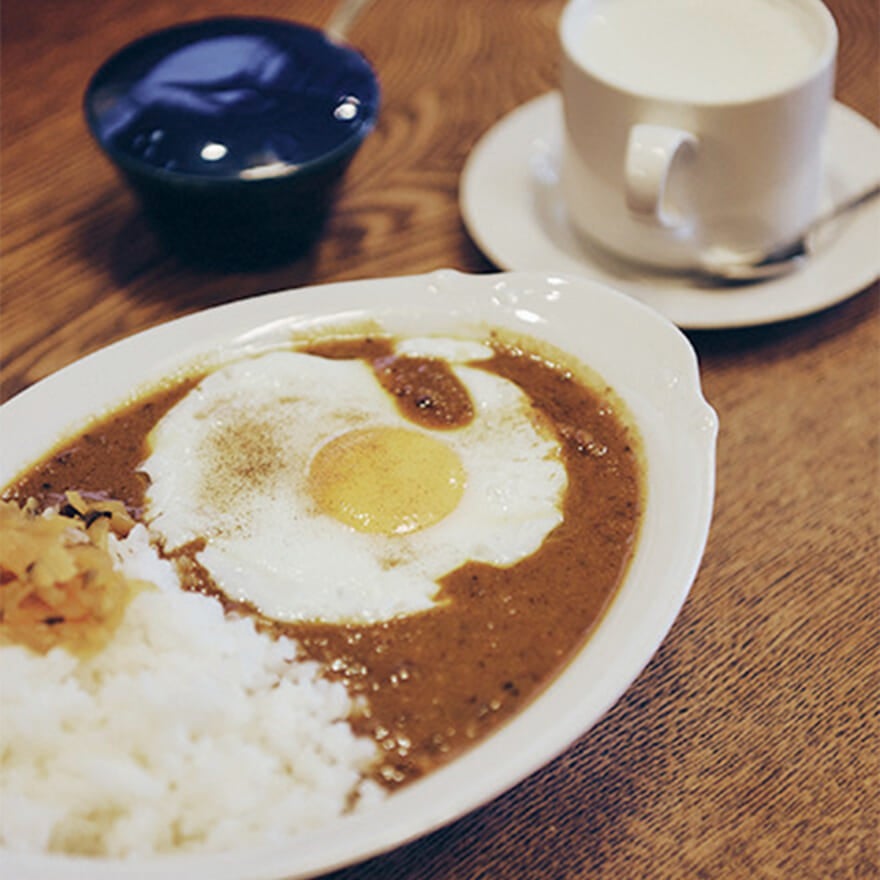 「スジカレー」と「ホットミルク」