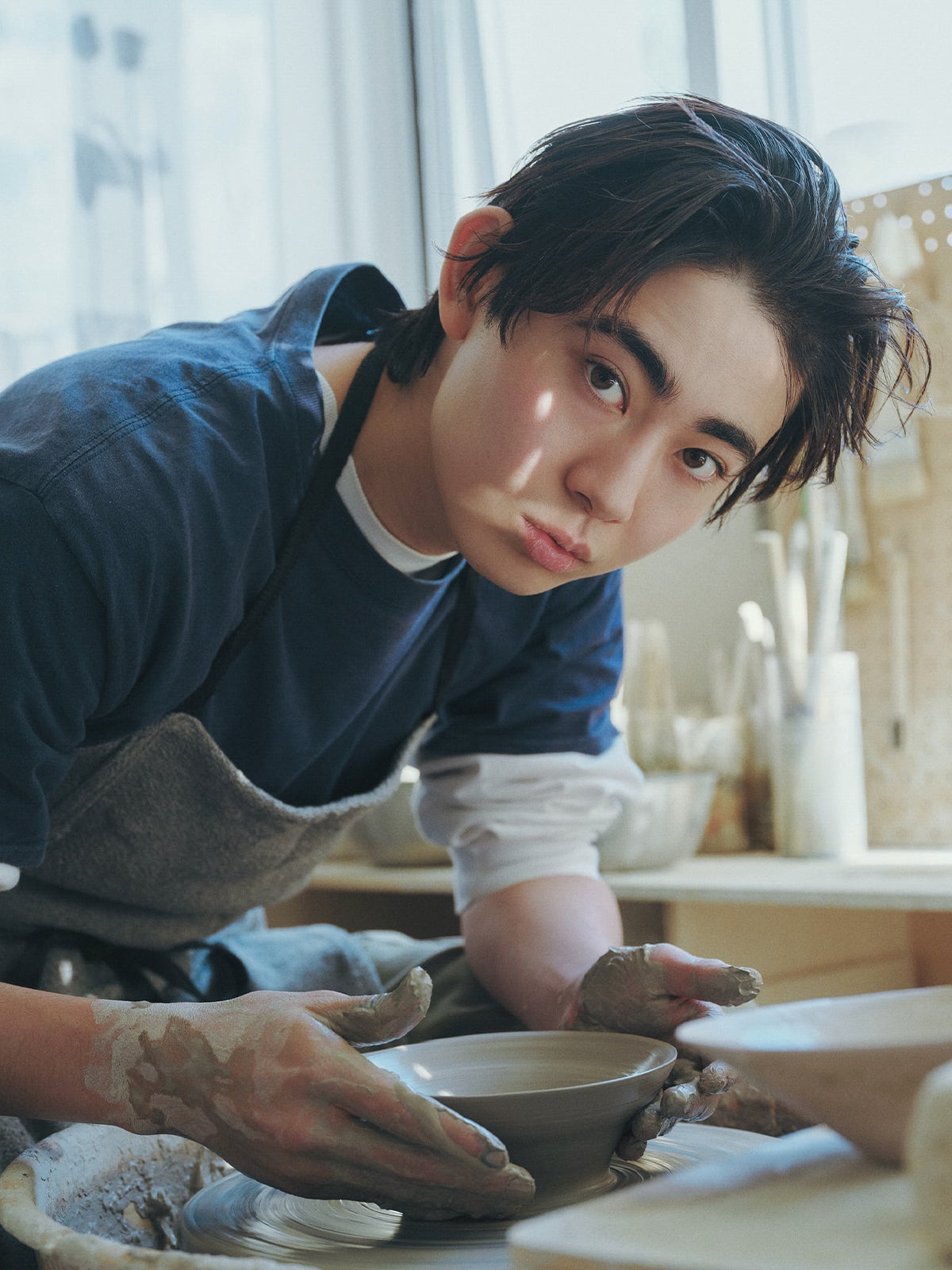 陶芸体験をする豊田裕大 2