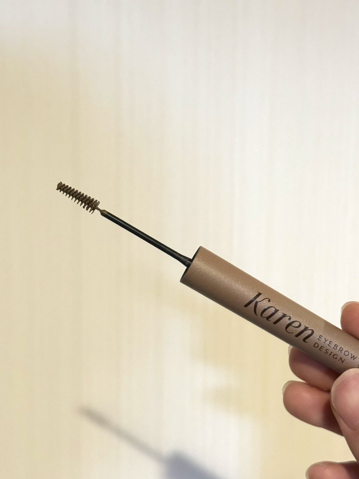 カレンアイブロウデザイン Karen デザインマスカラ（カラー）