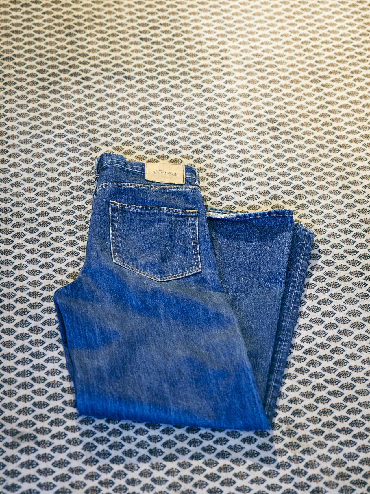 オシャレな人が買ってよかった〈erEvan〉のデニムパンツ