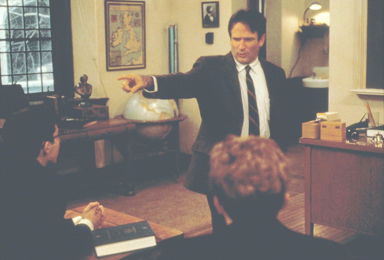 俳優・鈴鹿央士の偏愛映画喫茶「いまを生きる」場面写真２