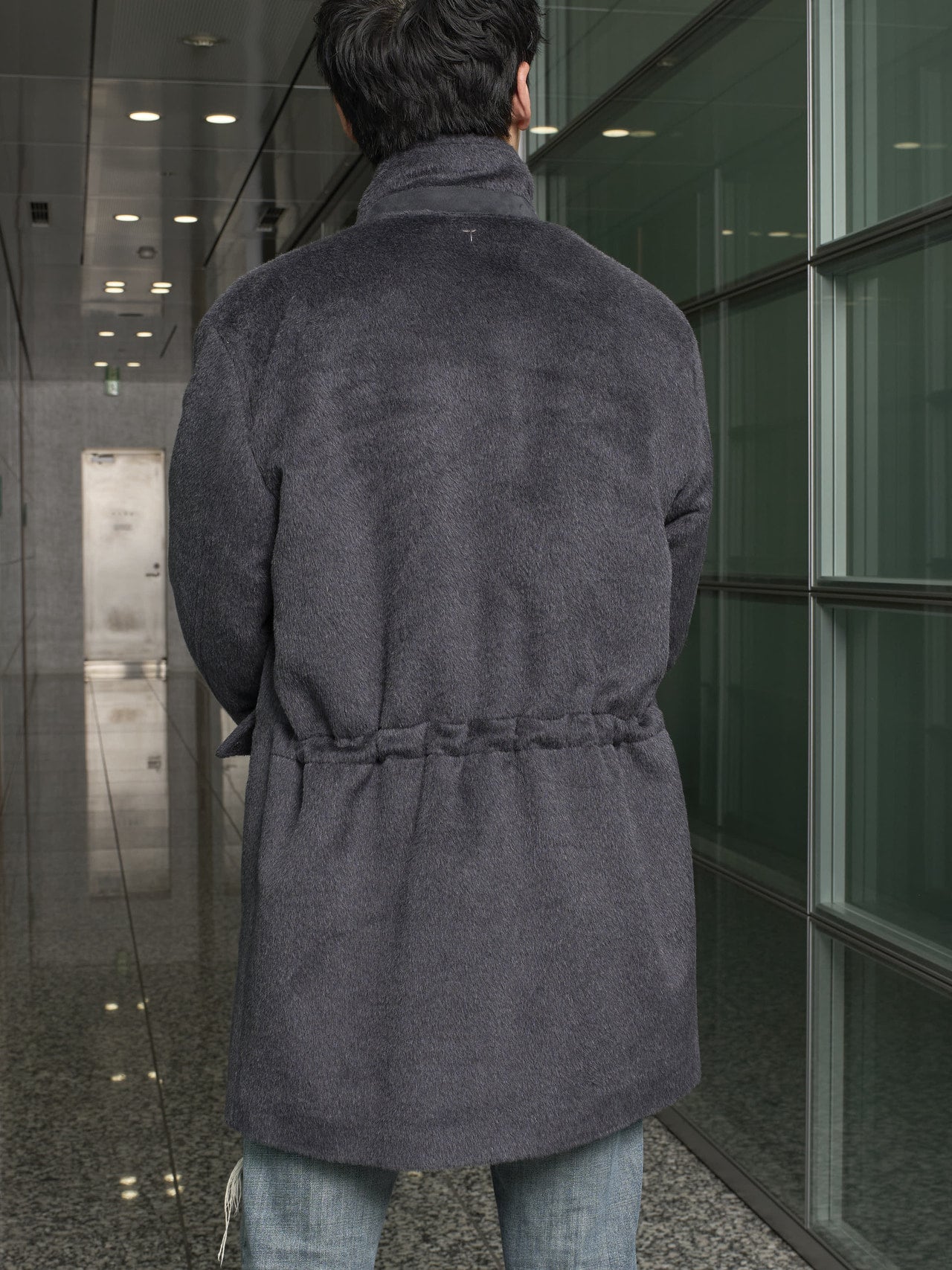 トッズのコートのバック