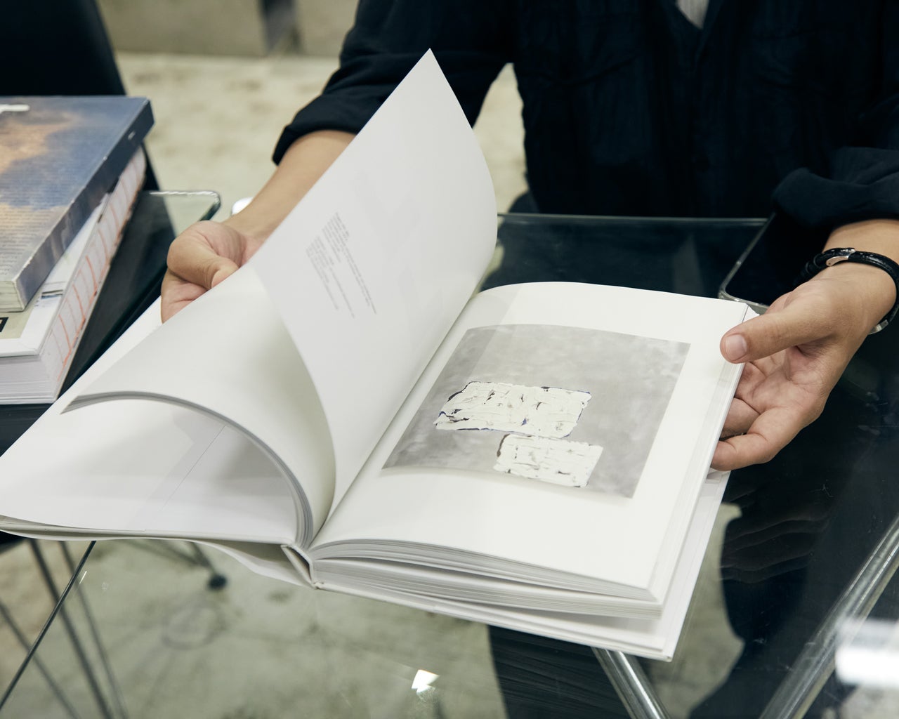 榎本光希さんの製作のヒントとなっている写真集