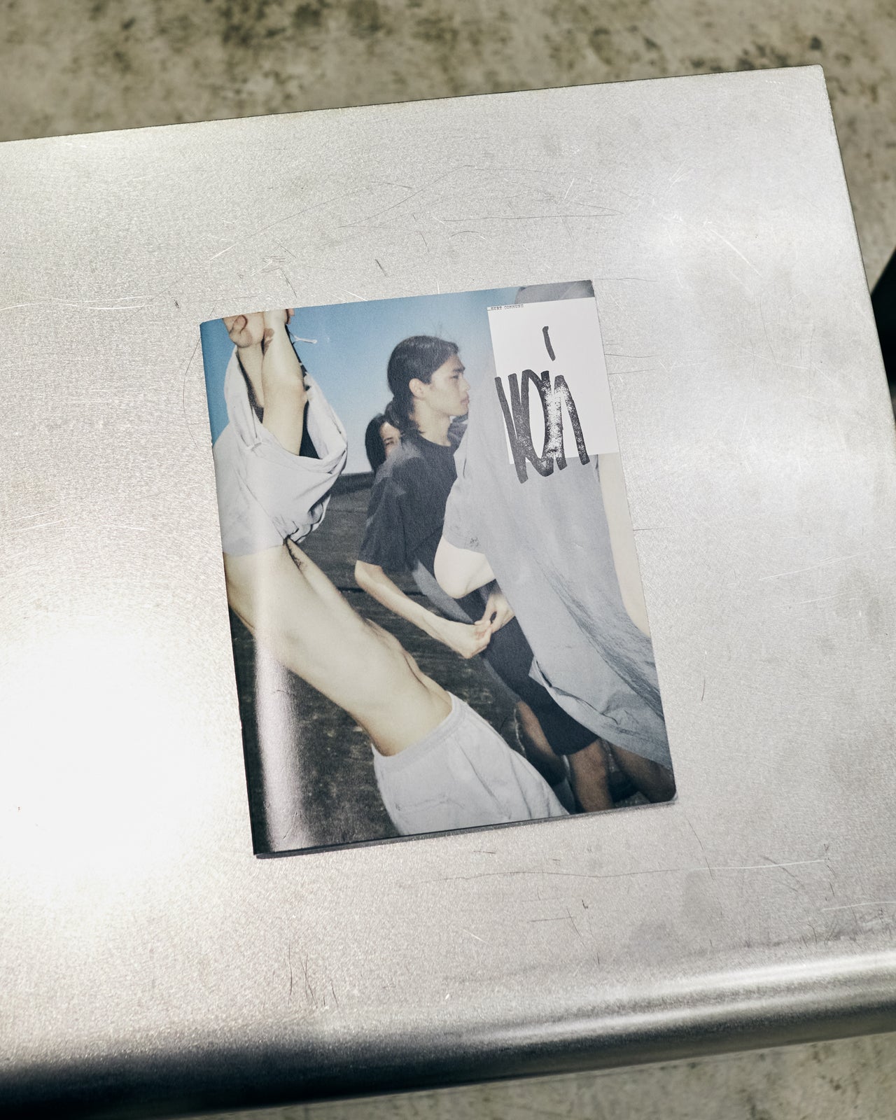 VEIN2026年春夏コレクションで配布されたZINEの表紙