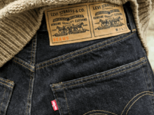 やっぱり“黒”が頼りになる。おしゃれメンズの「黒デニム」コーデ12選。リーバイス®、シュプリーム、ディーゼル...即実践したい正解着こなしは？