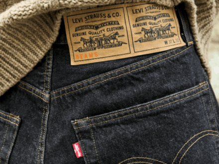 やっぱり&ldquo;黒&rdquo;が頼りになる。おしゃれメンズの「黒デニム」コーデ12選。リーバイス&reg;、シュプリーム、ディーゼル...即実践したい正解着こなしは？