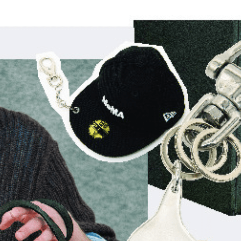 モマ×ニューエラのチャーム