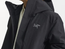 アークテリクス、パタゴニア...アウトドア「黒ダウン」の冬の街にちょうどいい着こなしスナップ６選！