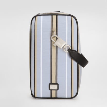 ドルチェ＆ガッバーナの縦長バッグ「ロック」