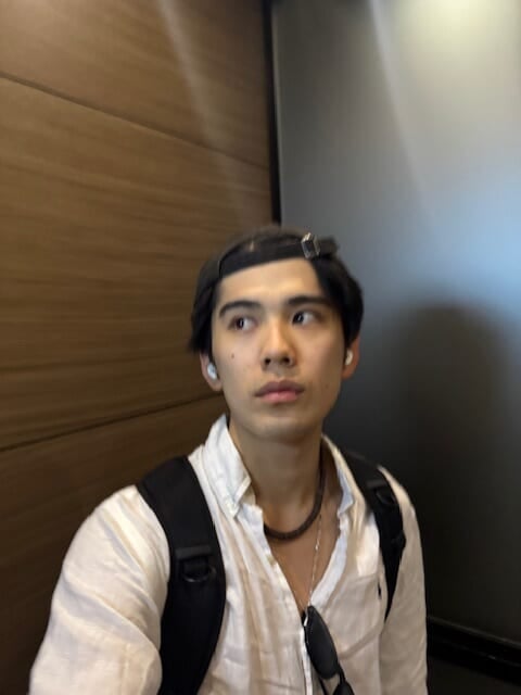 旅行中の稲井孝太朗