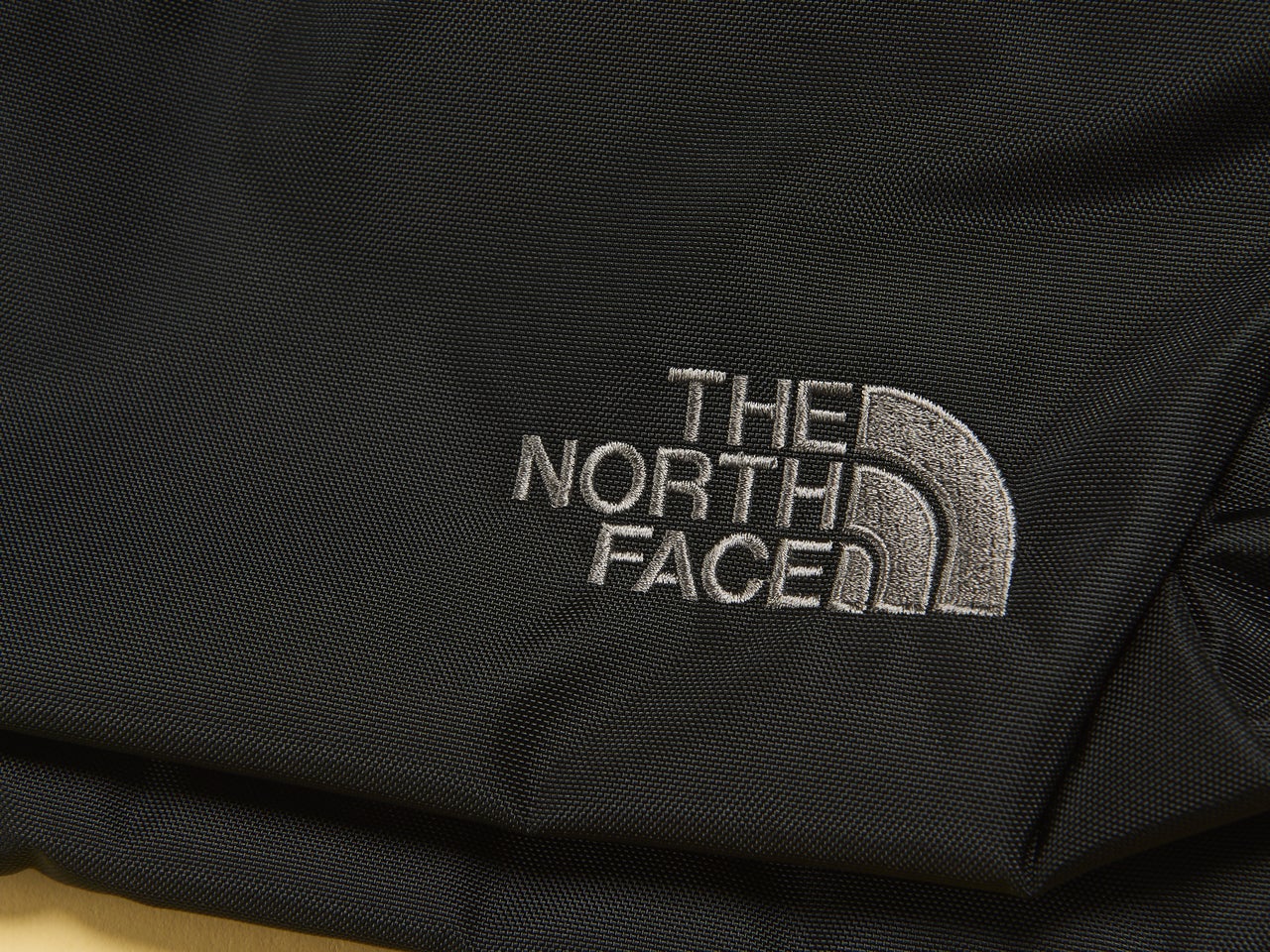 THE NORTH FACE(ザ・ノース・フェイス)カペラ5のロゴ部分