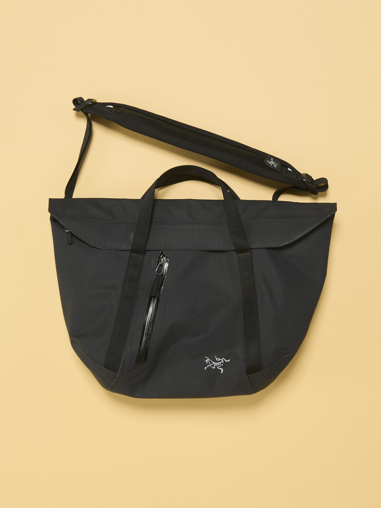 アークテリクスのグランヴィル ショルダー バッグ