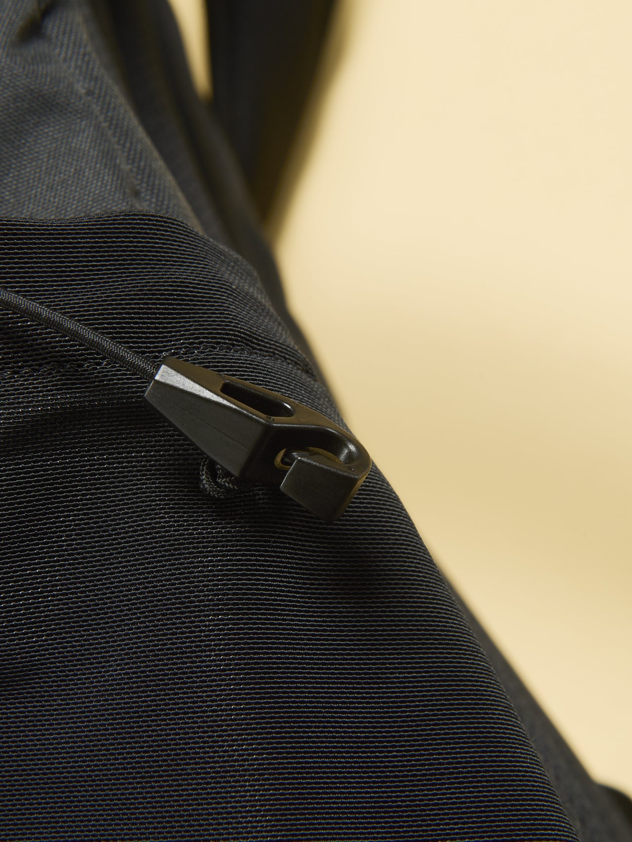 アークテリクスのマンティス 26 バックパック バッグのクリップ