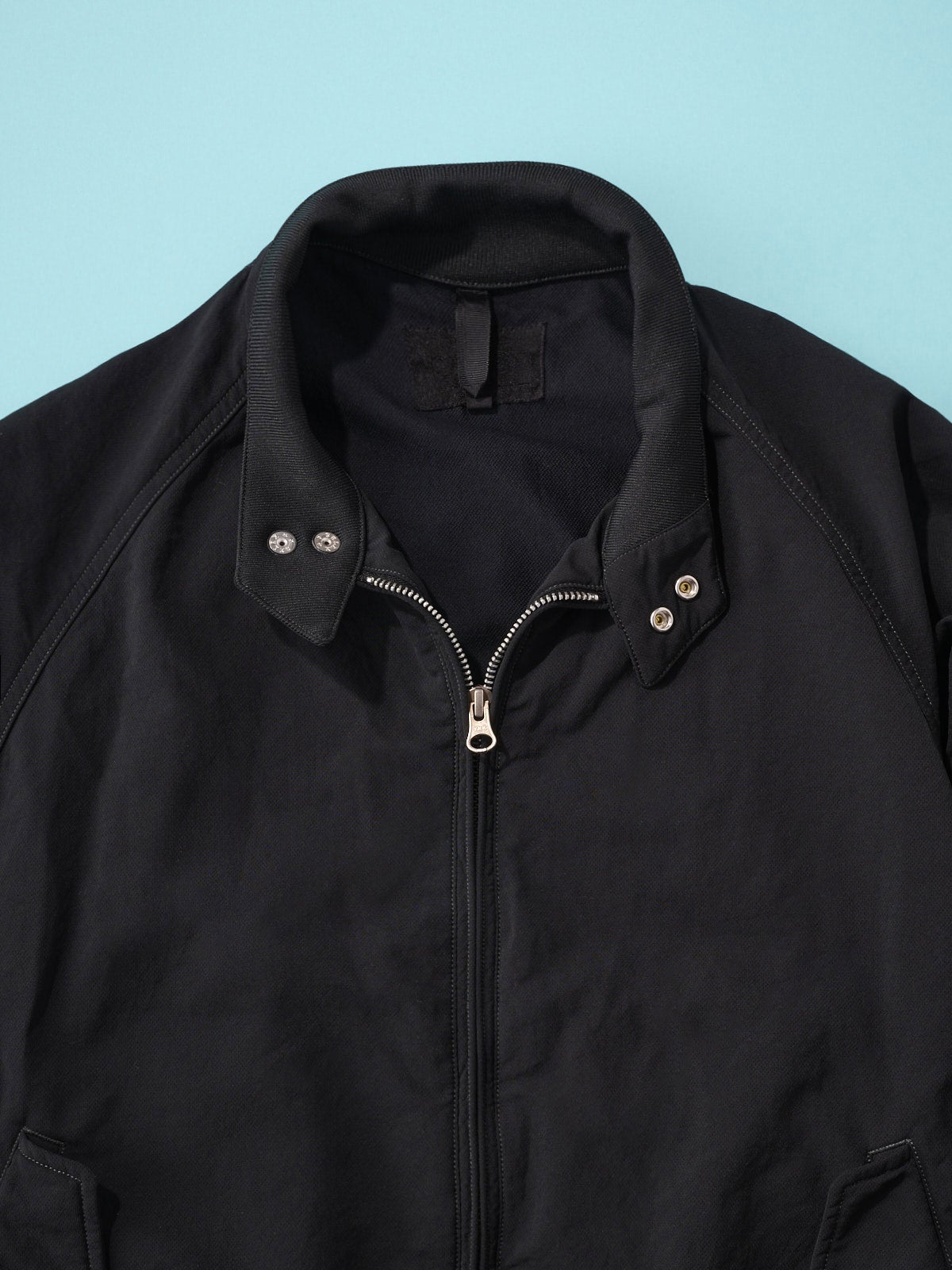 オシャレな人が買ってよかった「ザ・ノース・フェイス パープルレーベル」のジャケット／Garment Dyed ALPHADRY Fieldのネックオープン