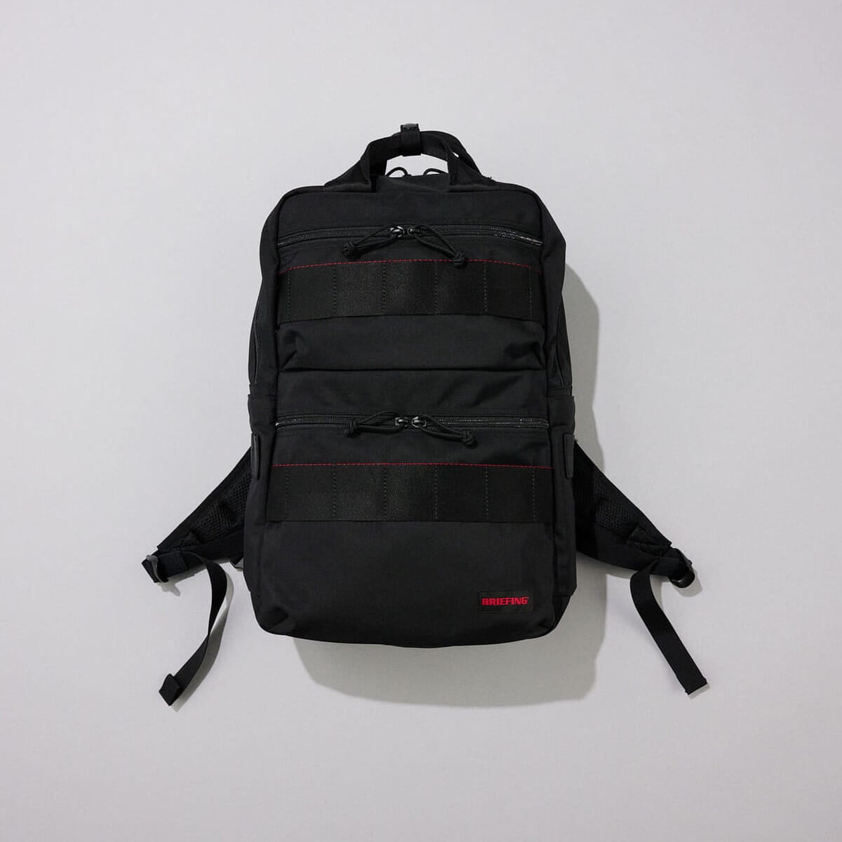 エディターが愛用するブリーフィングの黒バッグ／SQ PACK MW