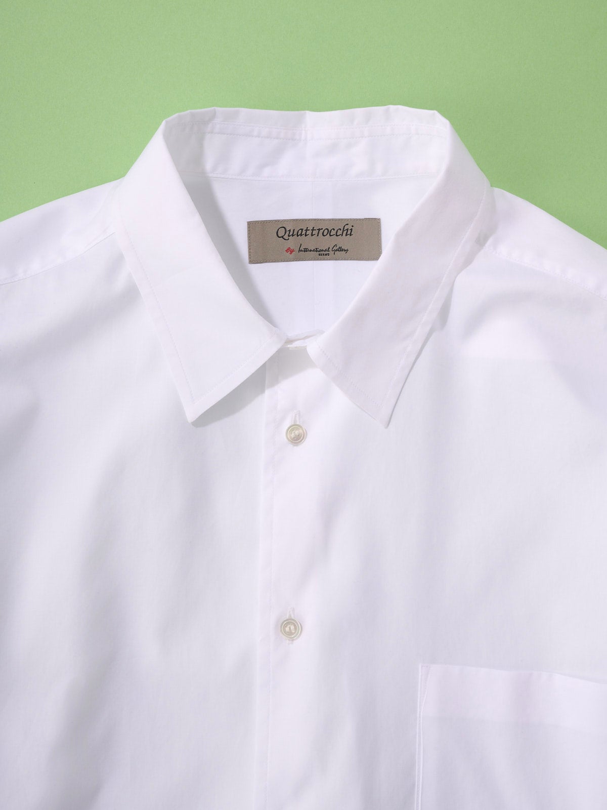 オシャレな人が買ってよかった「クアトロッキ」のシャツ／ソリッド シグネチャー シャツのタグ