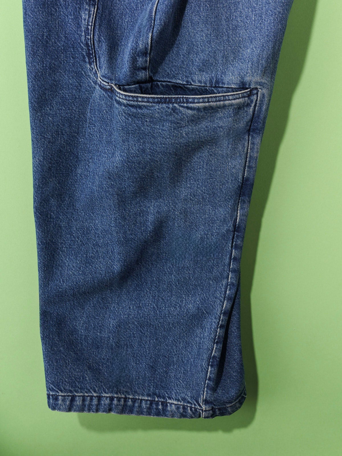 オシャレな人が買ってよかった「セブンス」 &times;「 ビームスT」のデニム／別注 デニムパンツの裾