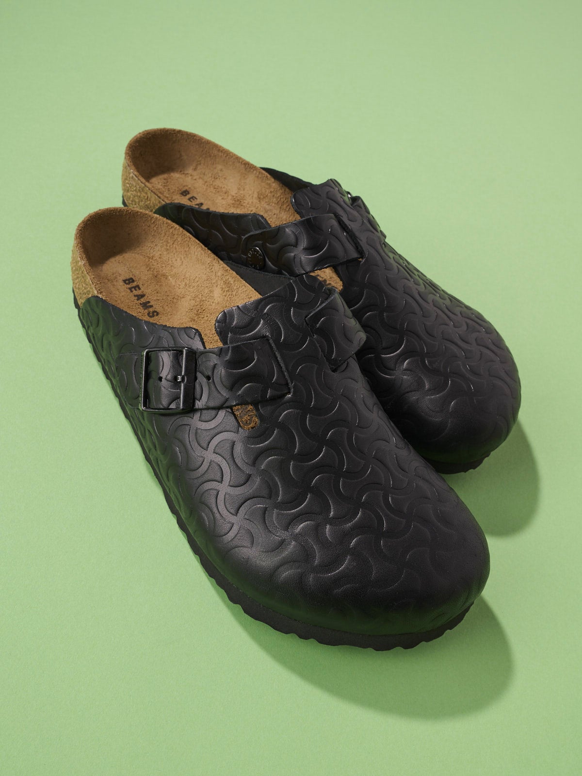 オシャレな人が買ってよかった「ビルケンシュトック」&times;「ビームス」のサンダル 別注 ボストンのアッパー