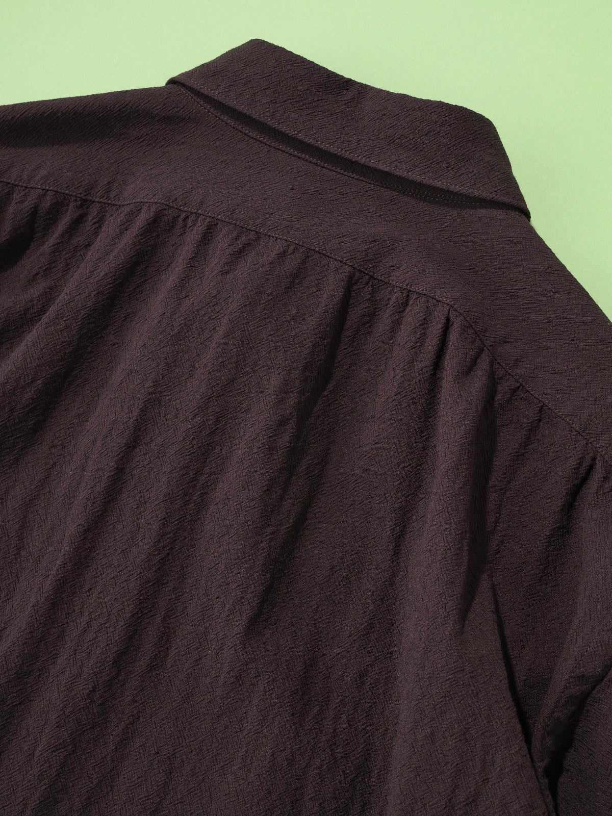 オシャレな人が買ってよかった「プロダクト トゥエルブ」のシャツ Techno Wool /Namonaki Shirtの背中