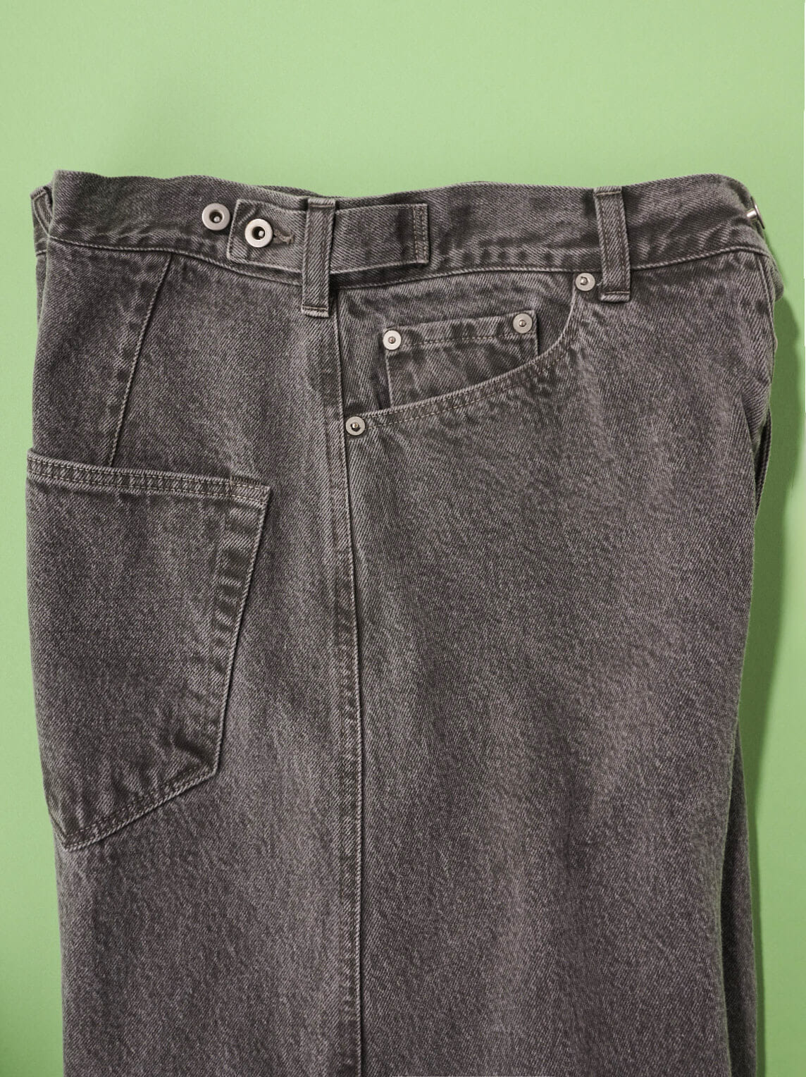 オシャレな人が買ってよかった「プロダクト トゥエルブ」のパンツ /City Work Trousersのサイドライン