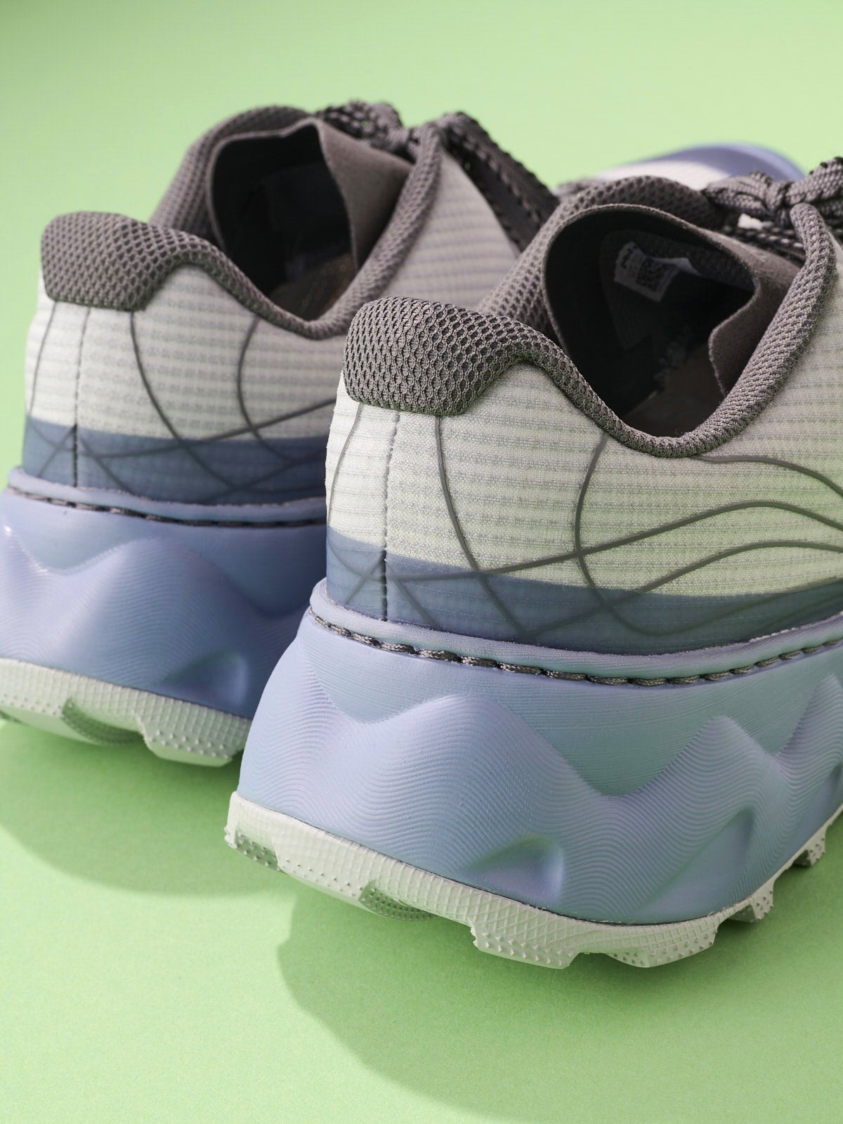 オシャレな人が買ってよかった「ノーマル」のスニーカー/Tomir 02のヒール