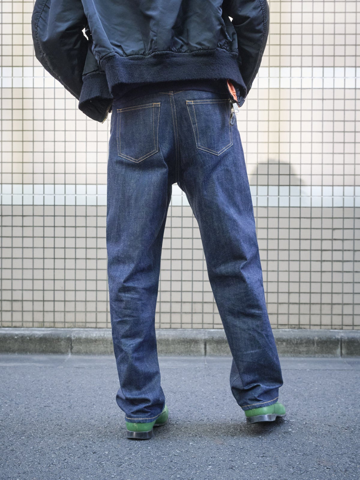 ディガウェルのジーンズのバック