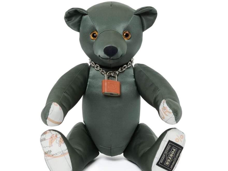 【ポーター】吉田カバン90周年を記念した特別なぬいぐるみ「ポーターグリズリーベア」が可愛すぎる！