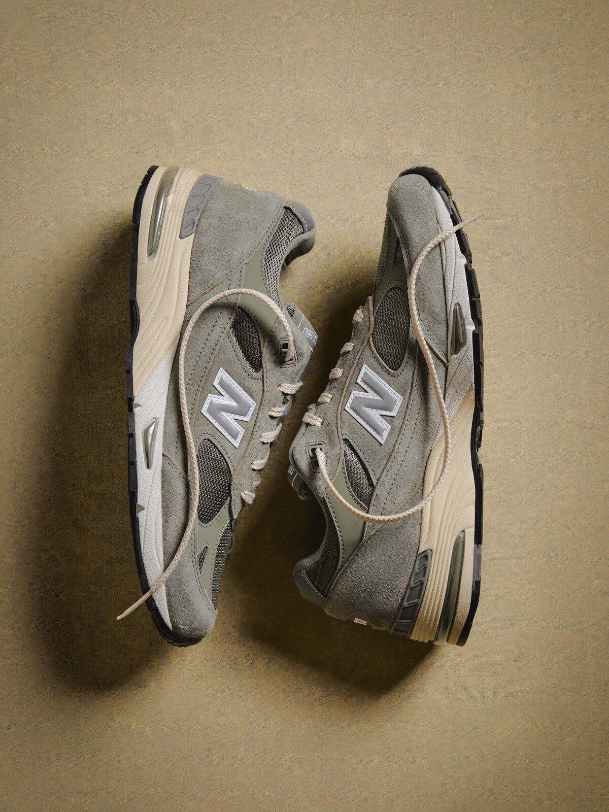 Kith 101 & New Balance Made in UK 991v1 - Vetiver 2