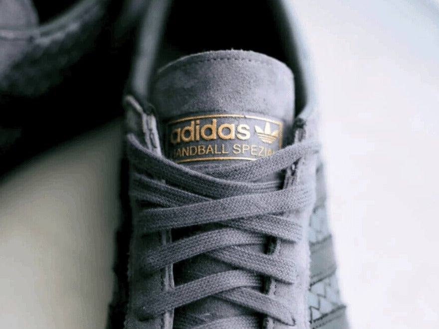 [Gallery] レトロな雰囲気がいい。最旬「スエードスニーカー」12選。アディダス、プーマ...今買える春名品から買ってよかった愛用品まで！