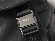 通勤OK！ 職場で一目置かれる「黒バッグ」10選。TUMI、ブリーフィング、ポーター...この春選ぶべきはビジネスシーンでも使える大人な高機能。