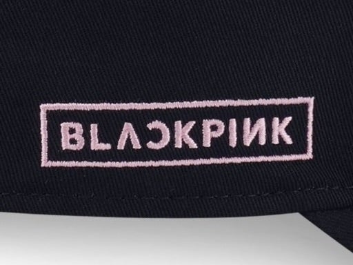 「ニューエラ」が「ブラックピンク（BLACKPINK）」 と「MLB™」とのトリプルコラボキャップをリリース！
