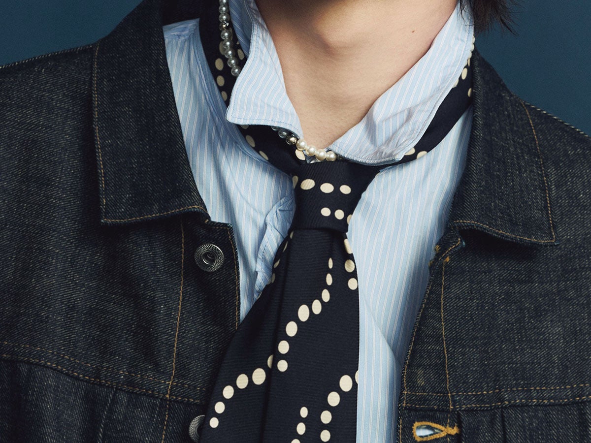 正統派の着こなしをアップデートする小物使いとは？「ネクタイ」と「スカーフ」の最旬アレンジ術！