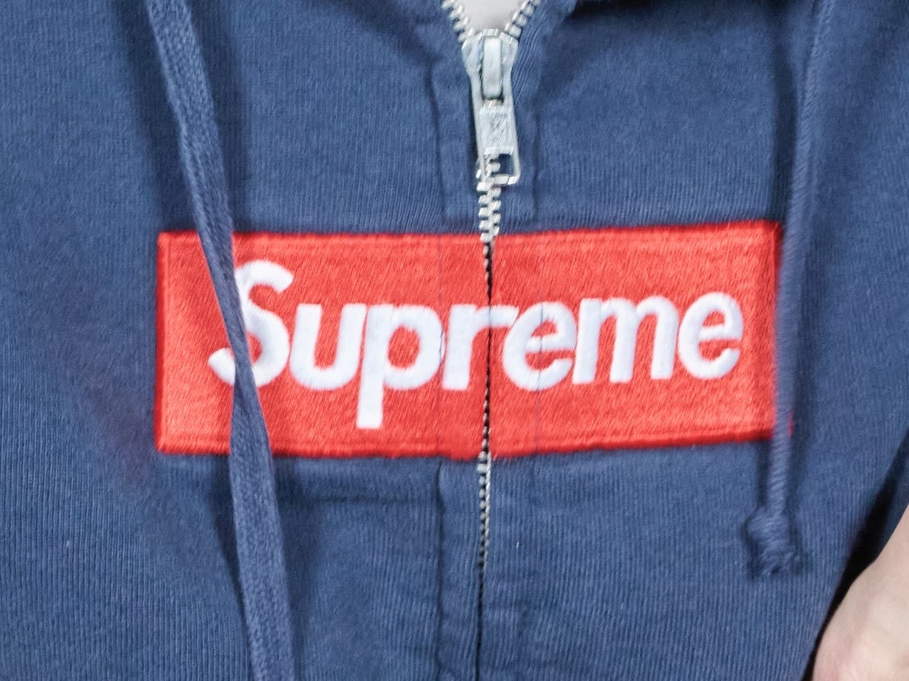 2年ぶりに「シュプリーム」と「エムエム6 メゾン マルジェラ」が最強コラボ！即完必至のボックスロゴなど幅広いラインナップを一挙紹介！