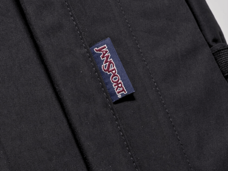 ALL10,000円以下！ 即戦力の「メンズ 黒バッグ」8選。リュック、ショルダー、トート...新生活にも大活躍間違いなしの名品をレビュー。