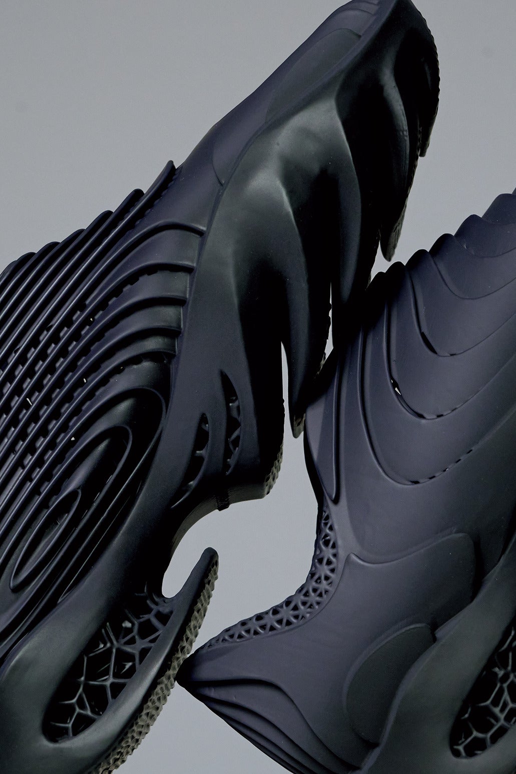 アライヴフォームのスニーカー