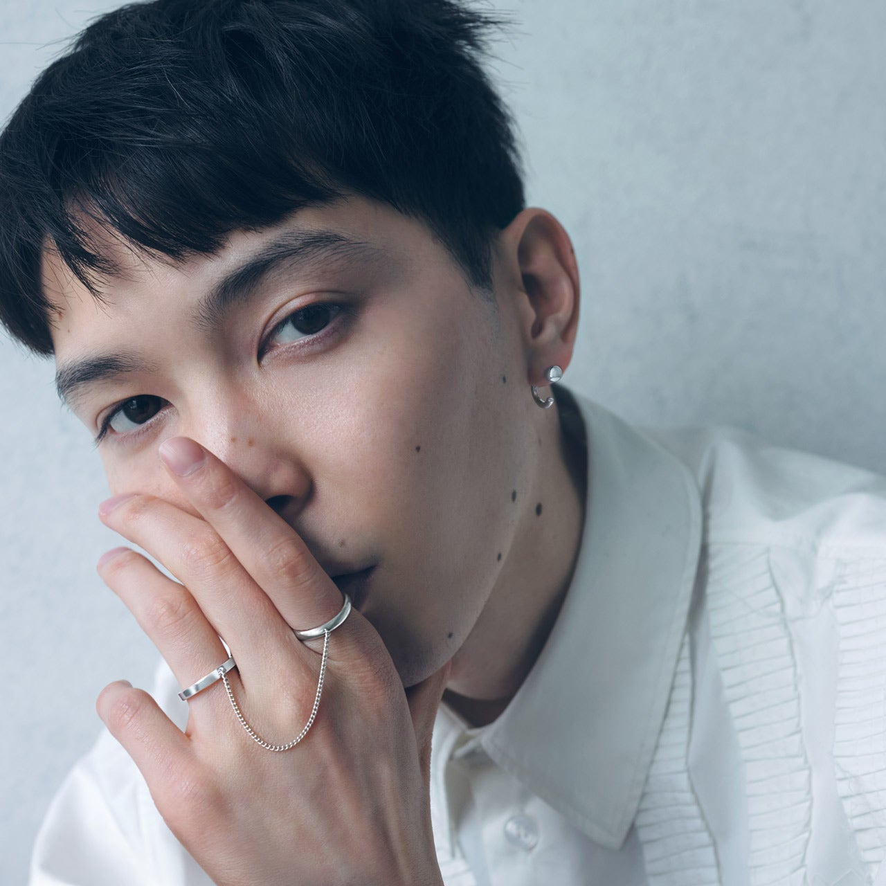 地金ジュエリーで引き立つ大人の魅力！［meets Jouete! Vol.8］