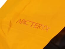 日本では「ビームス」だけ！「アークテリクス」の超限定カラーなゴアテックスジャケットは争奪戦間違いなし！[ARC’TERYX × BEAMS]