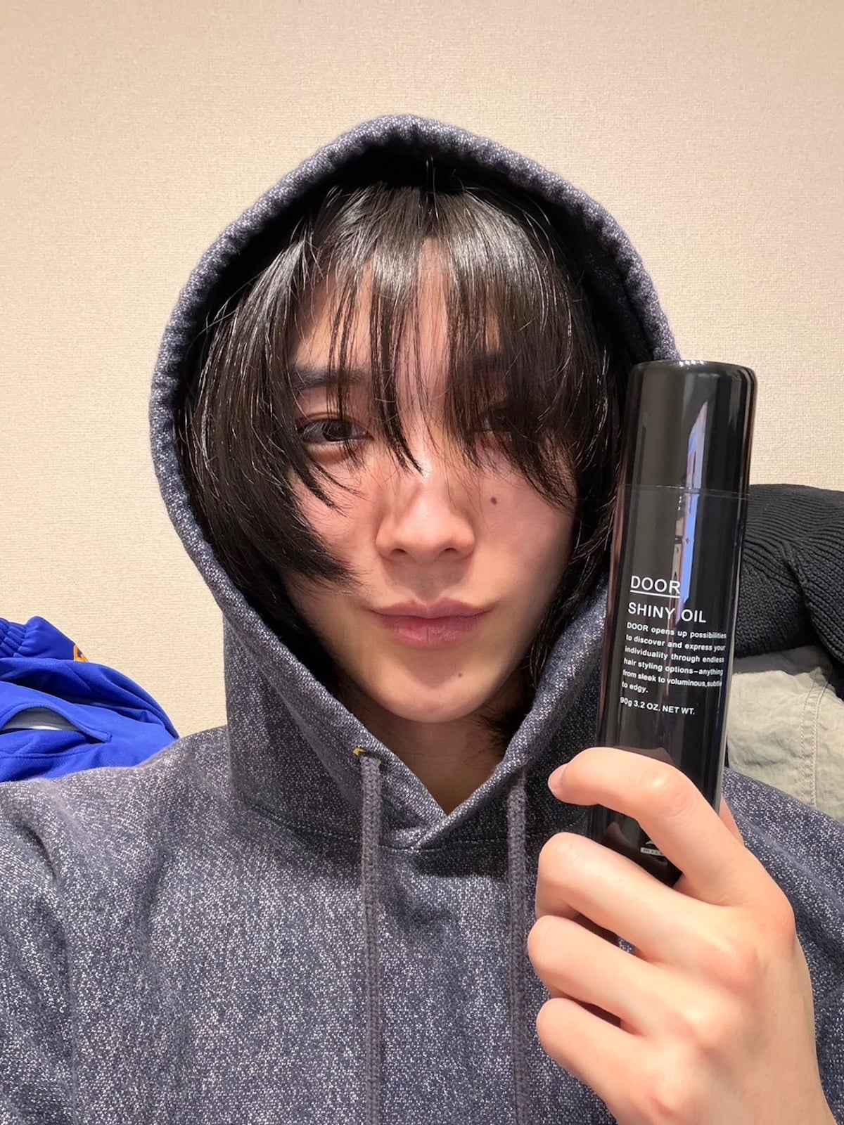 ミルボンのDOOR SHINY OIL　四坂　マイバズ