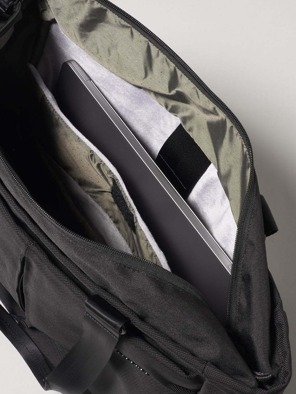 「黒バック」インケース3