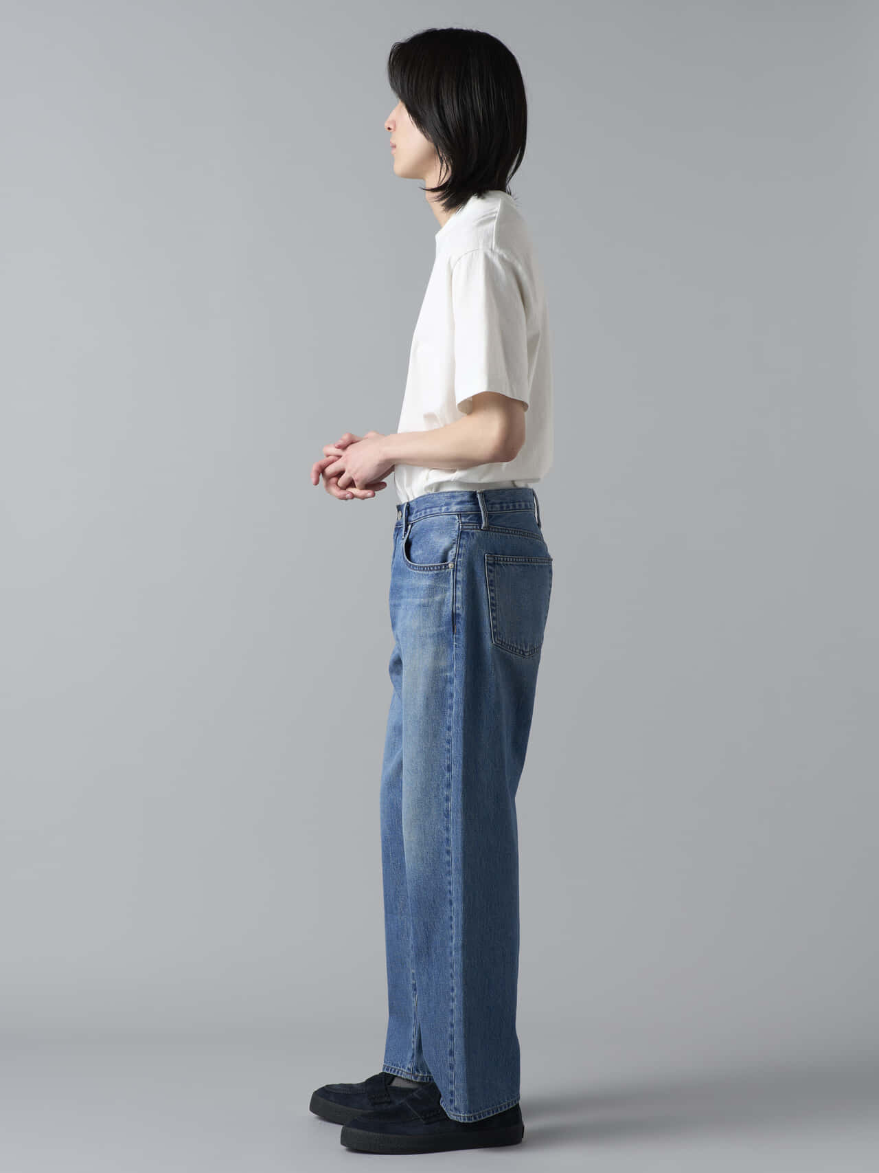 ユニクロ、デニム、モデルカット、サイド、四坂亮翔