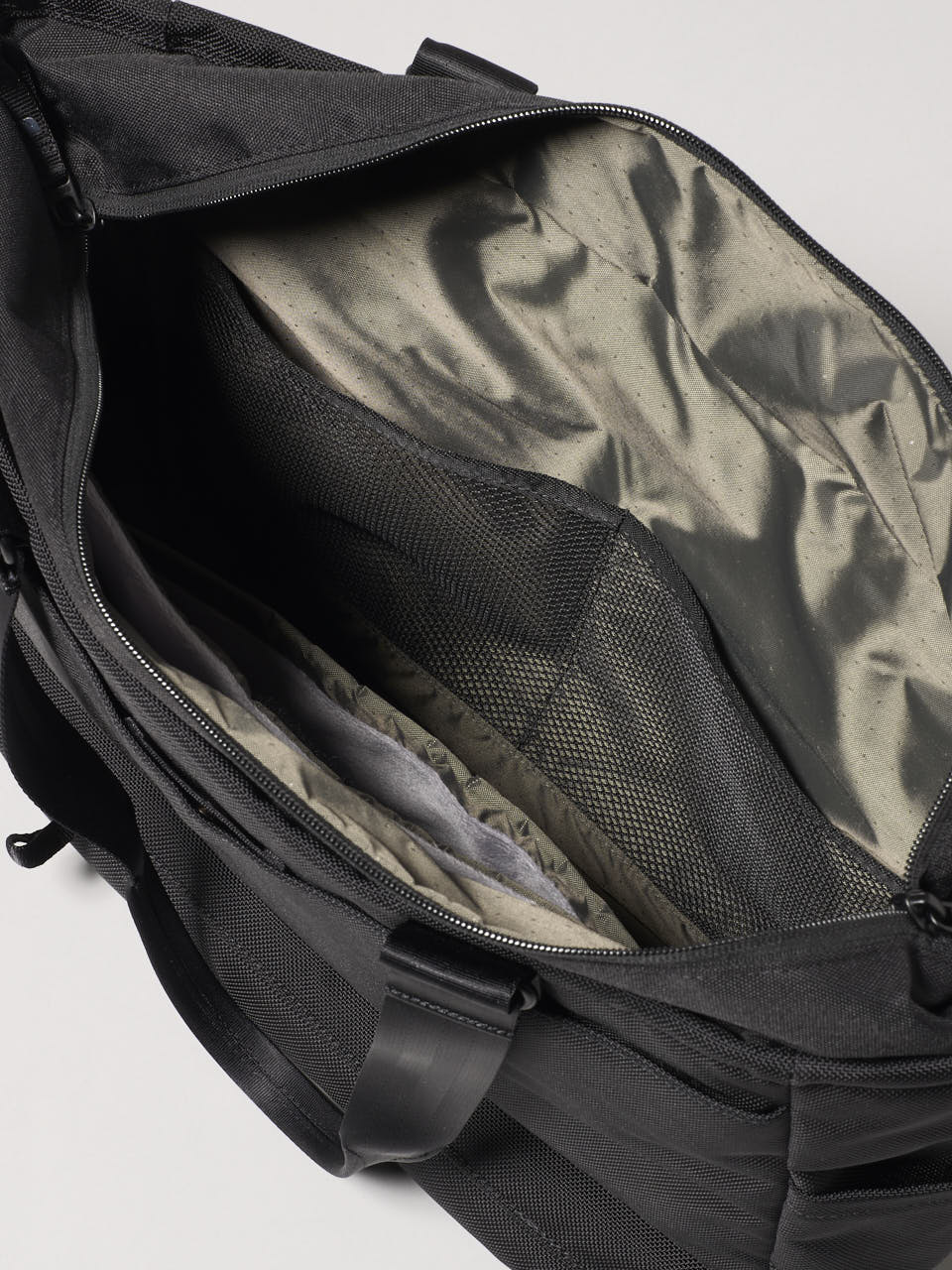 「黒バック」インケース4