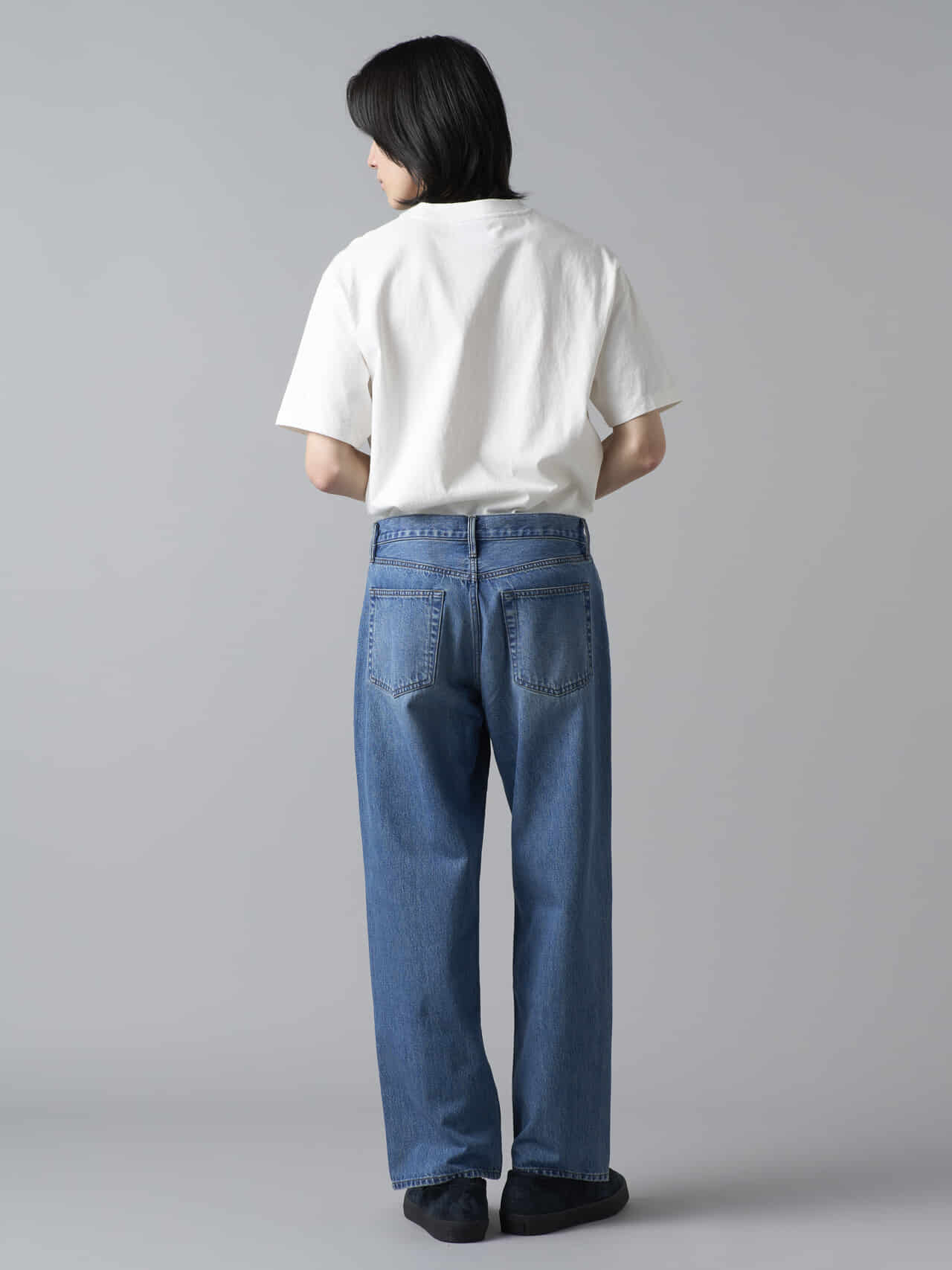 ユニクロ、デニム、モデルカット、バック、四坂亮翔